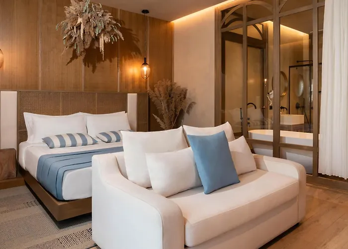 Flower & Otel Golem (Tirana)