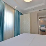 Flower & Hotel