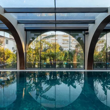 Flower & فندق 5*