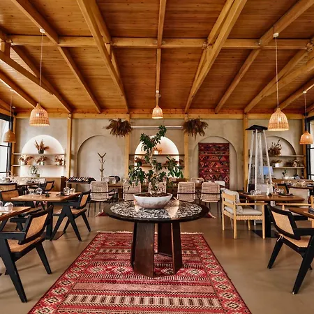 Ξενοδοχείο Flower &