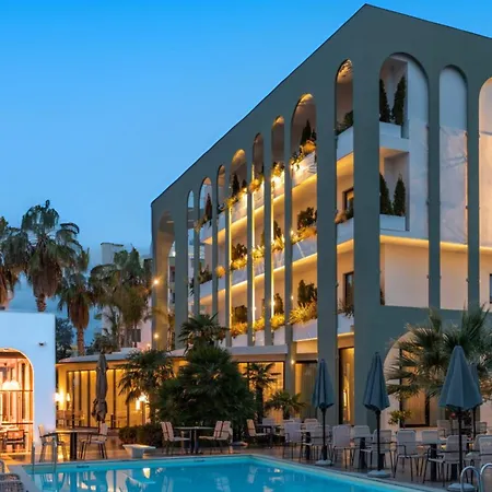 Ξενοδοχείο Flower & 5*