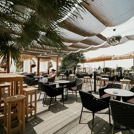 Flower & فندق 5*